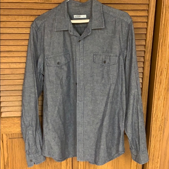 Chambray button-up - Picture 1 of 4